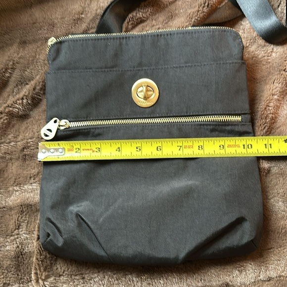 BAGGALLINI Black with Gold Crossbody Bag - Picture 10 of 11